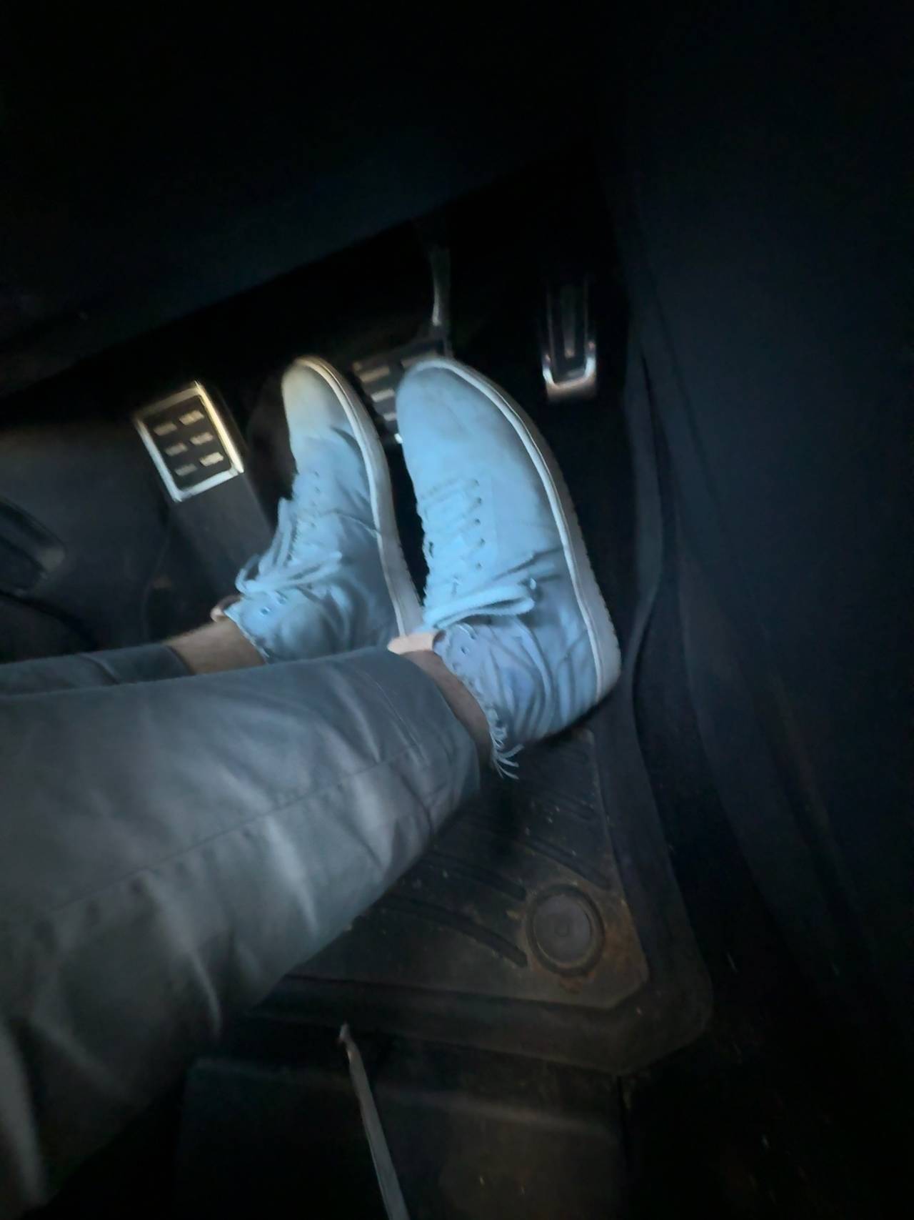 Nike Air Jordan 1 Retro High Deconstructed Easter Blue