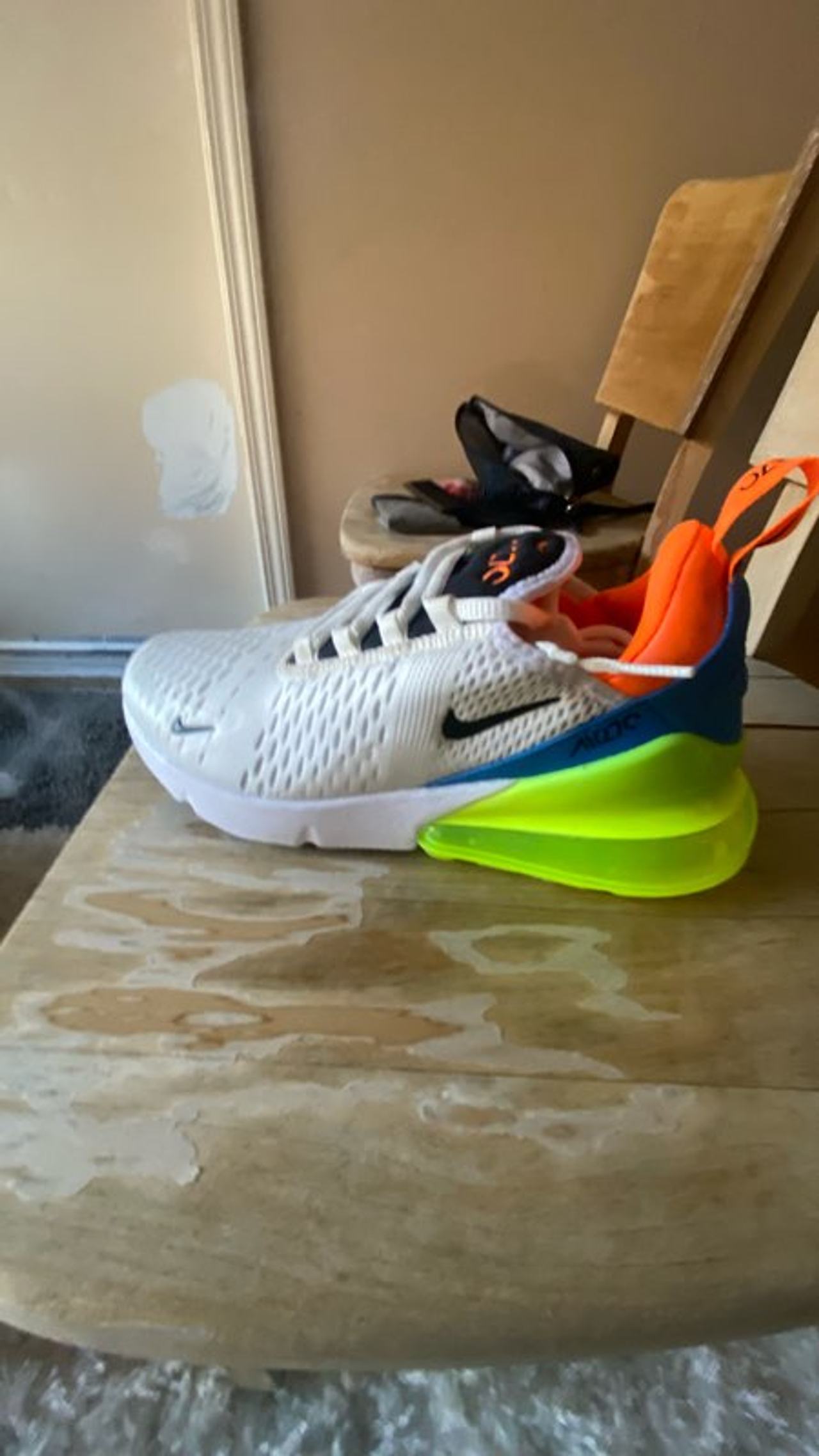 Nike Air Max 270