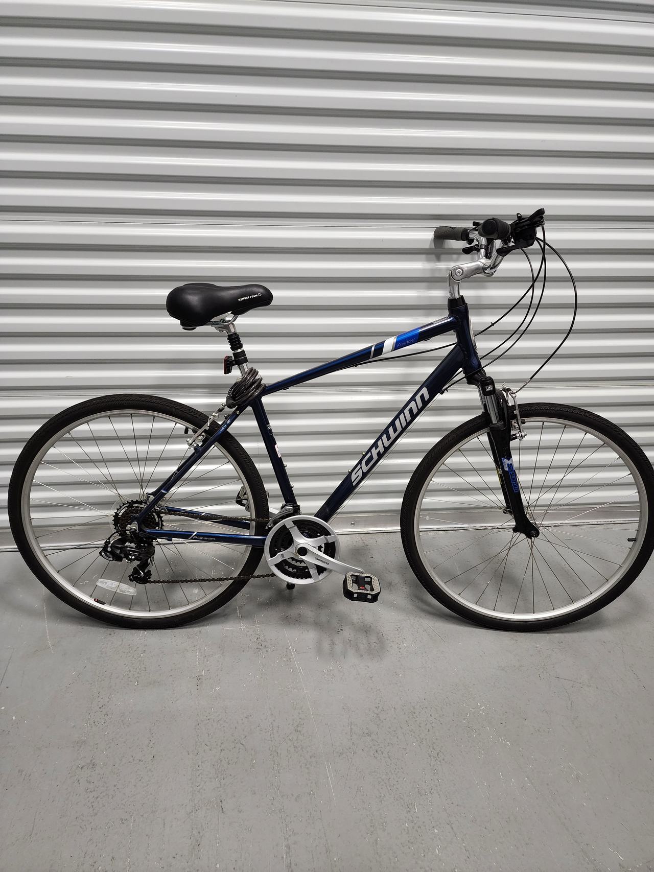 Schwinn Network 3.0 Hybrid Bike