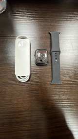 Apple Watch Series 6 (GPS + Cellular, 44mm) Silver Aluminum Case - Image 3