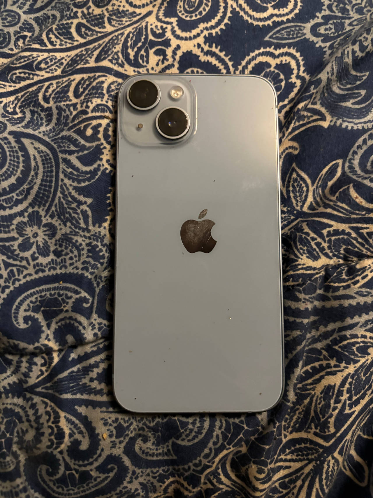 Apple iPhone 14