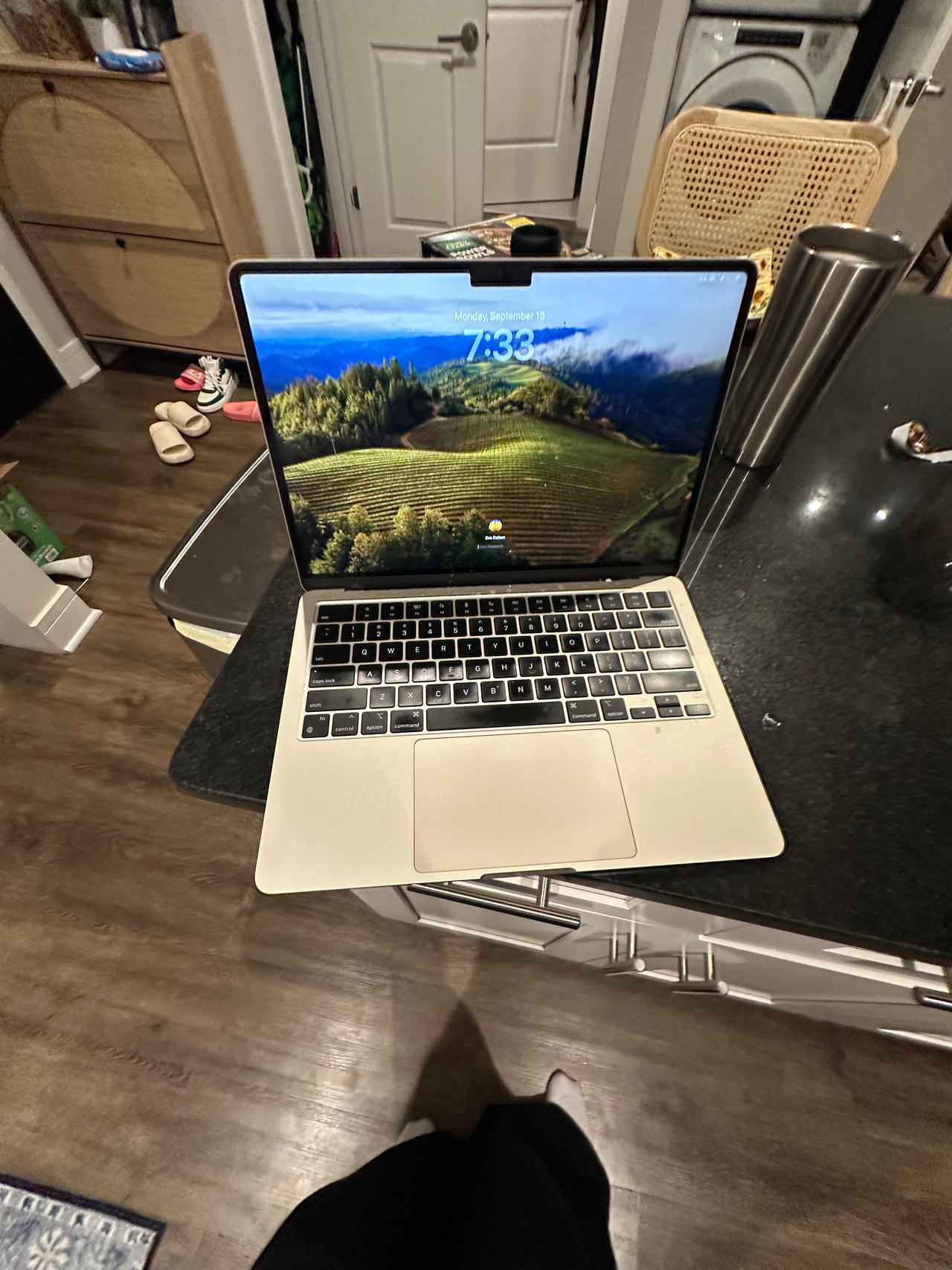 Apple MacBook Air (M2, 2022)