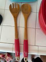 Fiesta Large Mixing Bowl with Salad Servers 4QT - Image 3