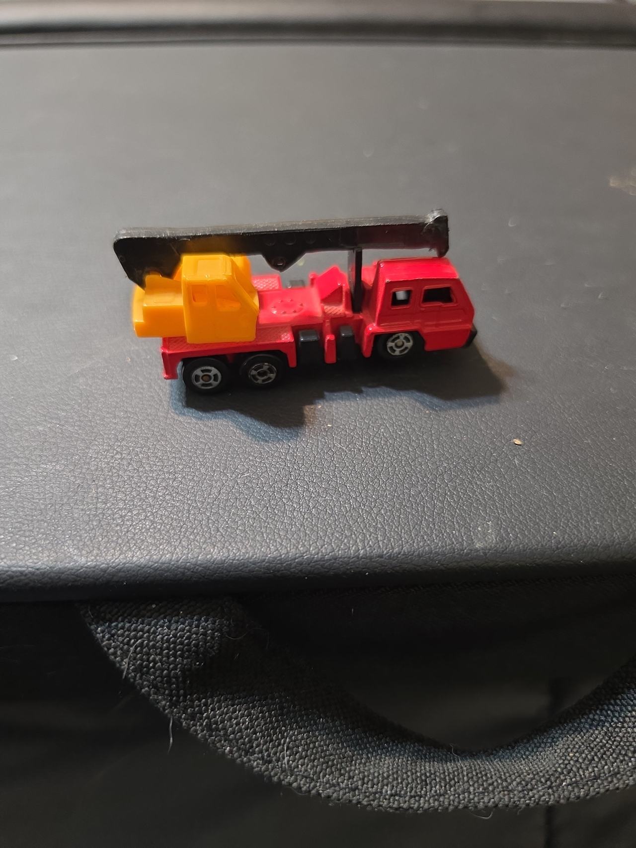 Matchbox Mobile Crane Truck