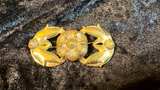 Vintage Gold Tone Floral Leaf Brooch Pin - Image 2