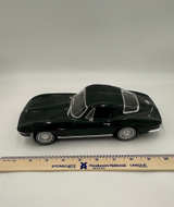 Chevrolet Corvette Stingray C2 1:18 Diecast Model Car - Image 1