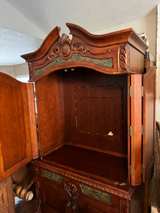 Pulaski Furniture Pineapple Carved Armoire - Image 4