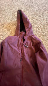 Berne Women's Hooded Softshell Jacket size large great condition - Image 3