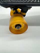 Penny Skateboards 22" Plastic Cruiser Skateboard Black with LED light- up wheels - Image 4