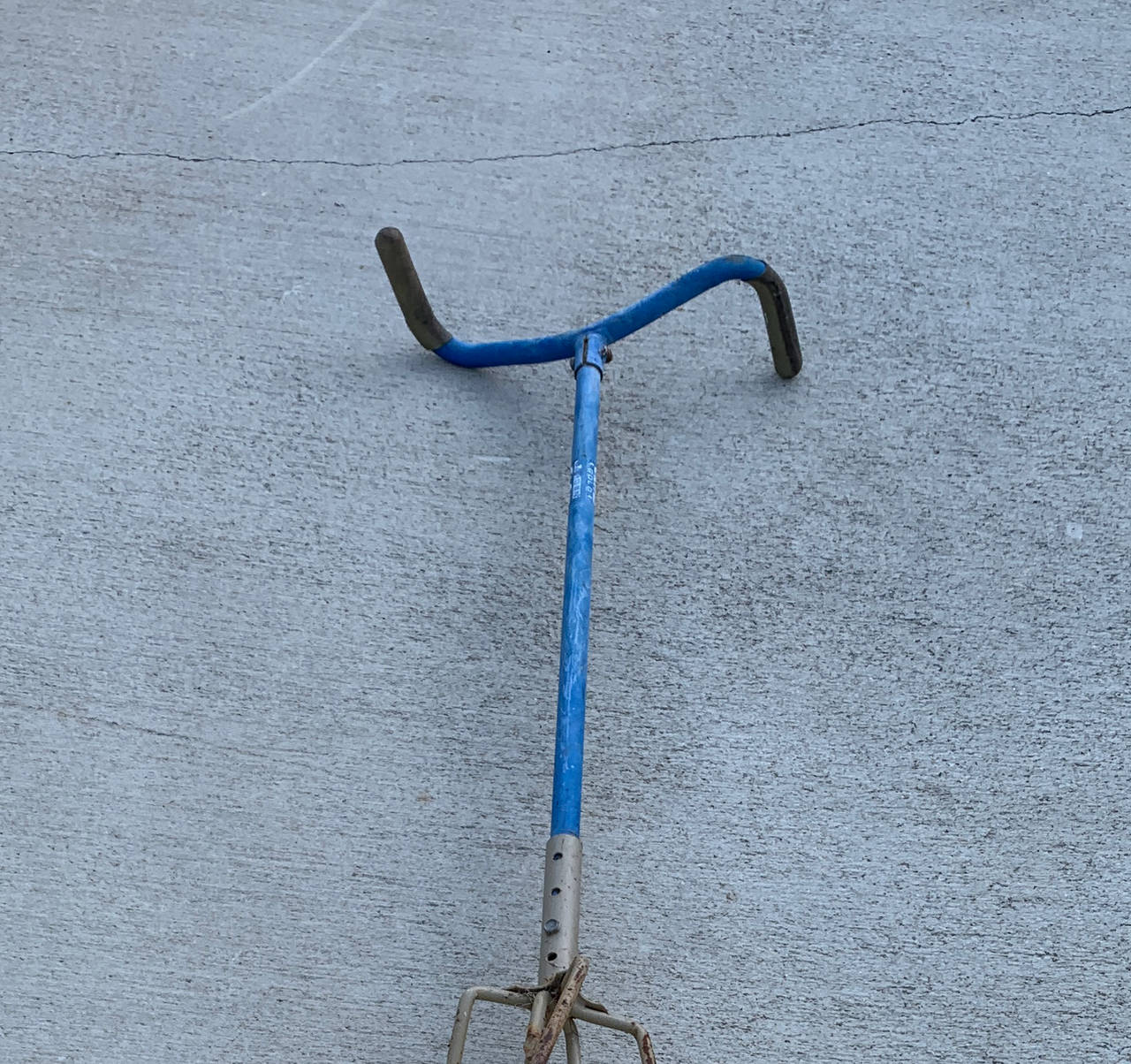 Garden Weasel Rotary Cultivator