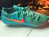 Nike Phantom GX2 Elite FG Soccer Cleats - Image 4