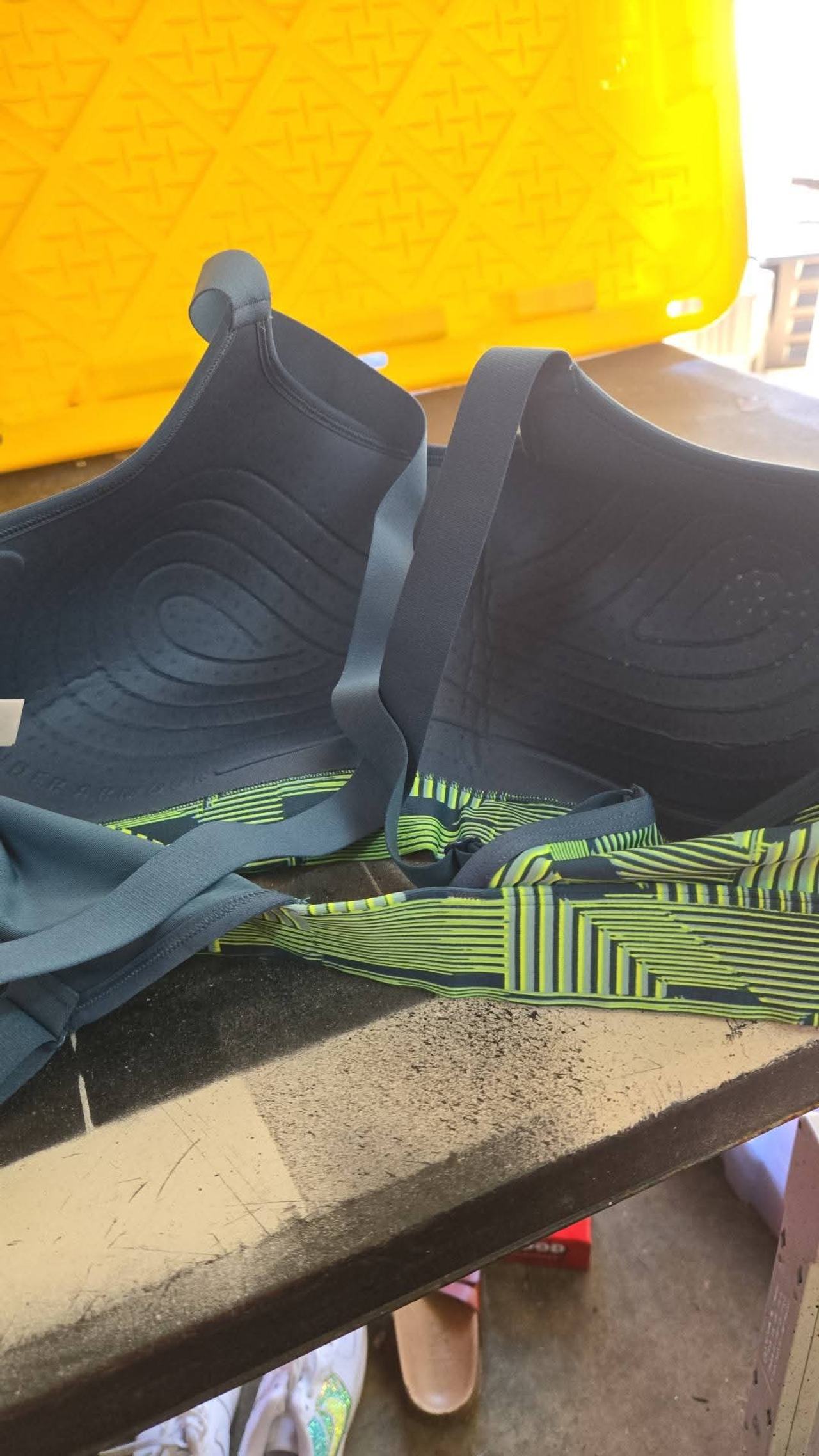 Under Armour Vanish High Sports Bra