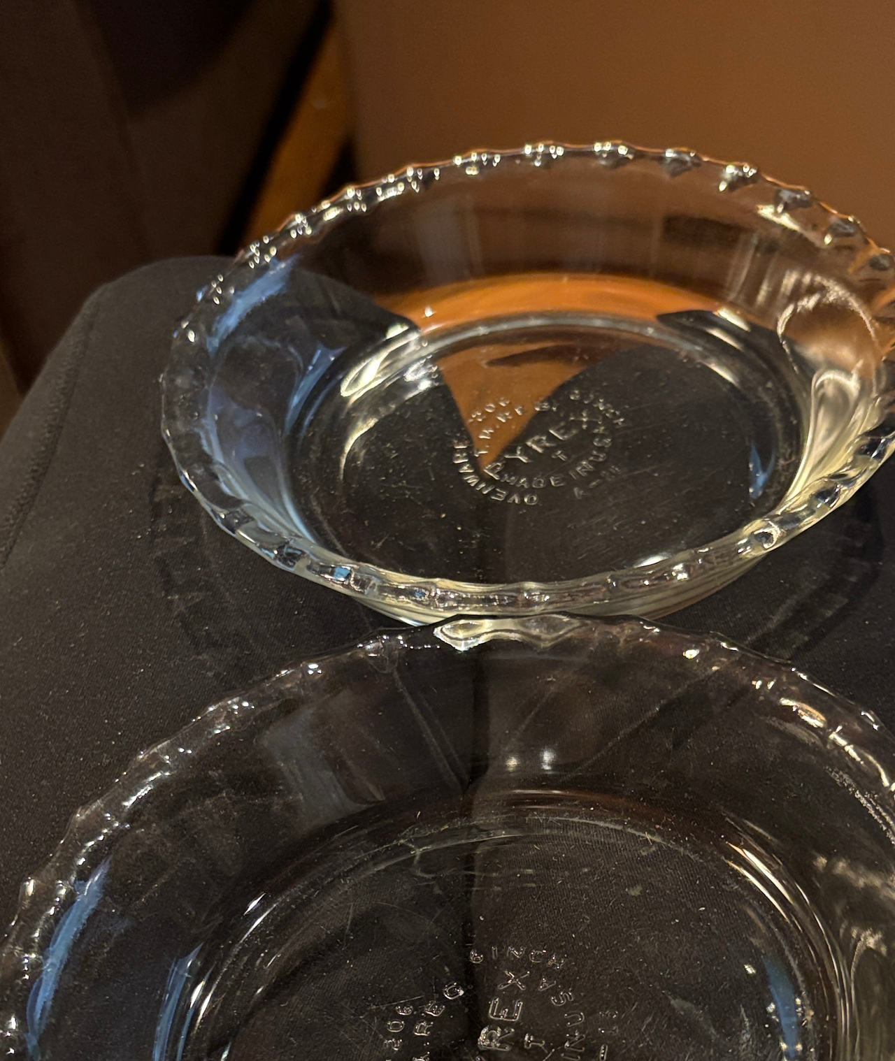 Vintage Pyrex 6-inch Scalloped Edge Pie Plate