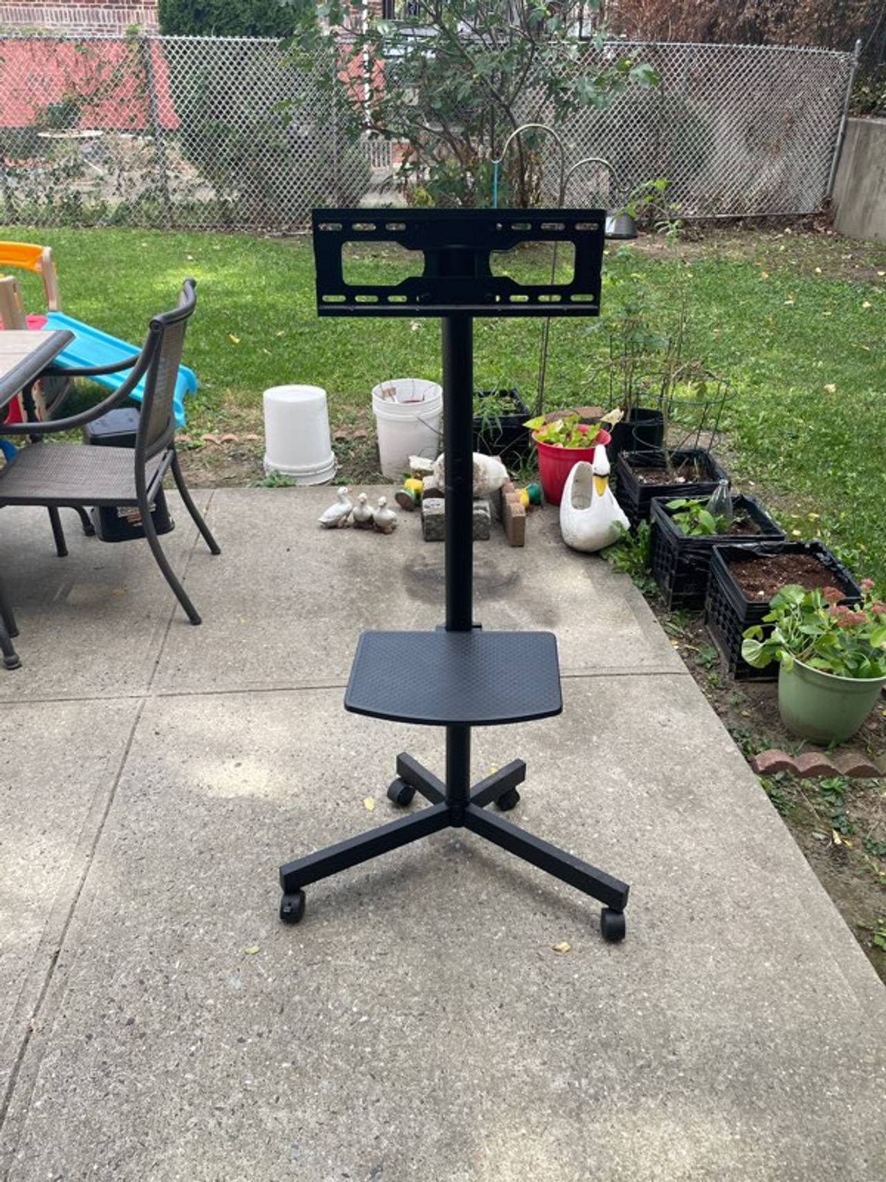 Mobile TV Stand