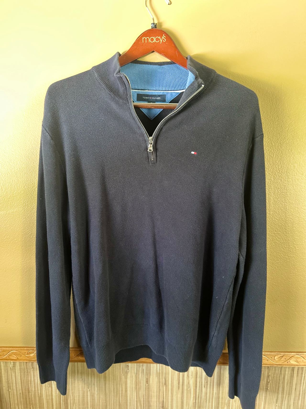 Tommy Hilfiger Men's Quarter-Zip Sweater size xl