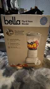 Bella Flip & Store Blender - Image 1
