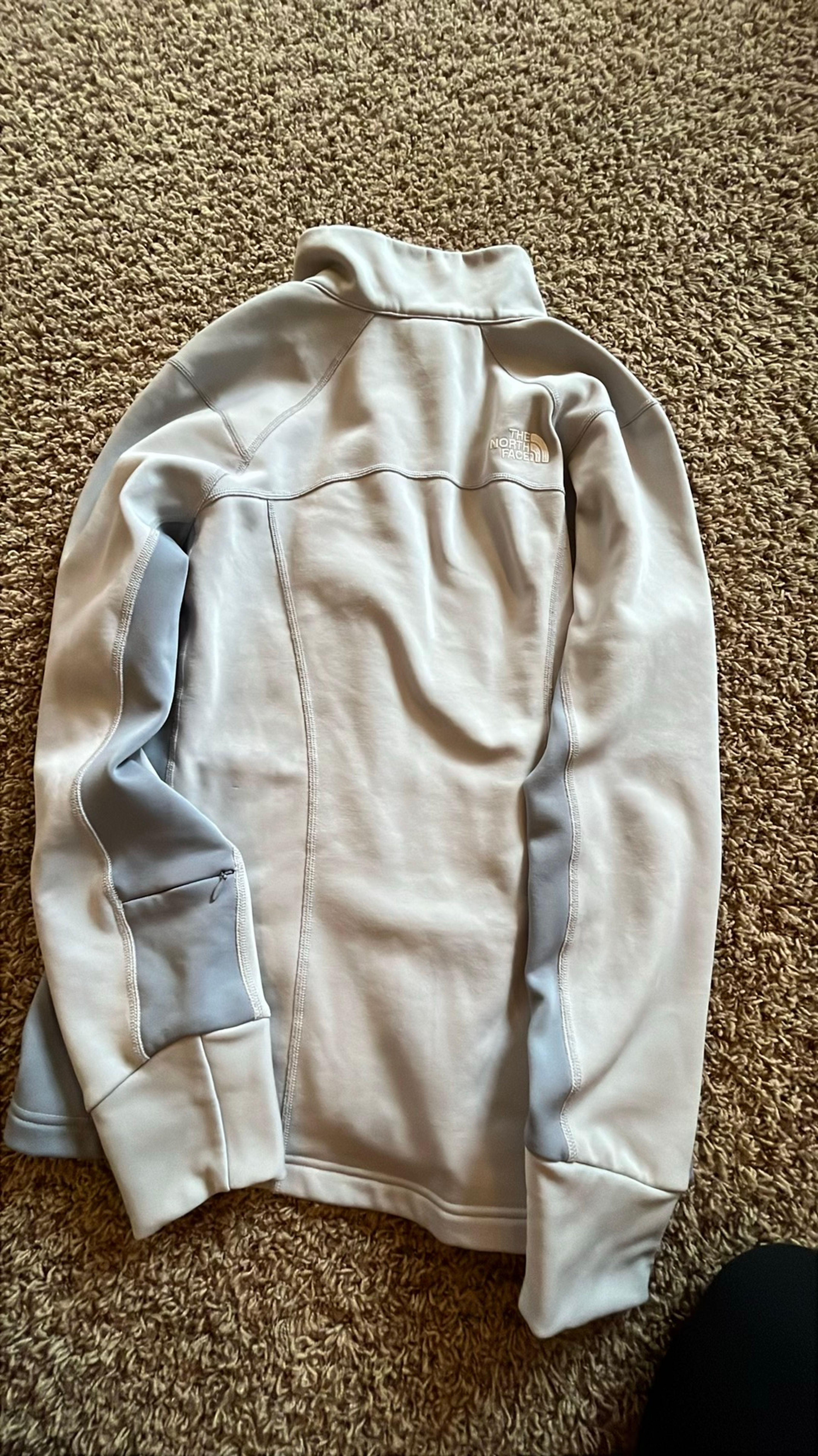 The North Face FlashDry Full Zip Fleece Jacket women’s large. Great condition! - Image 4