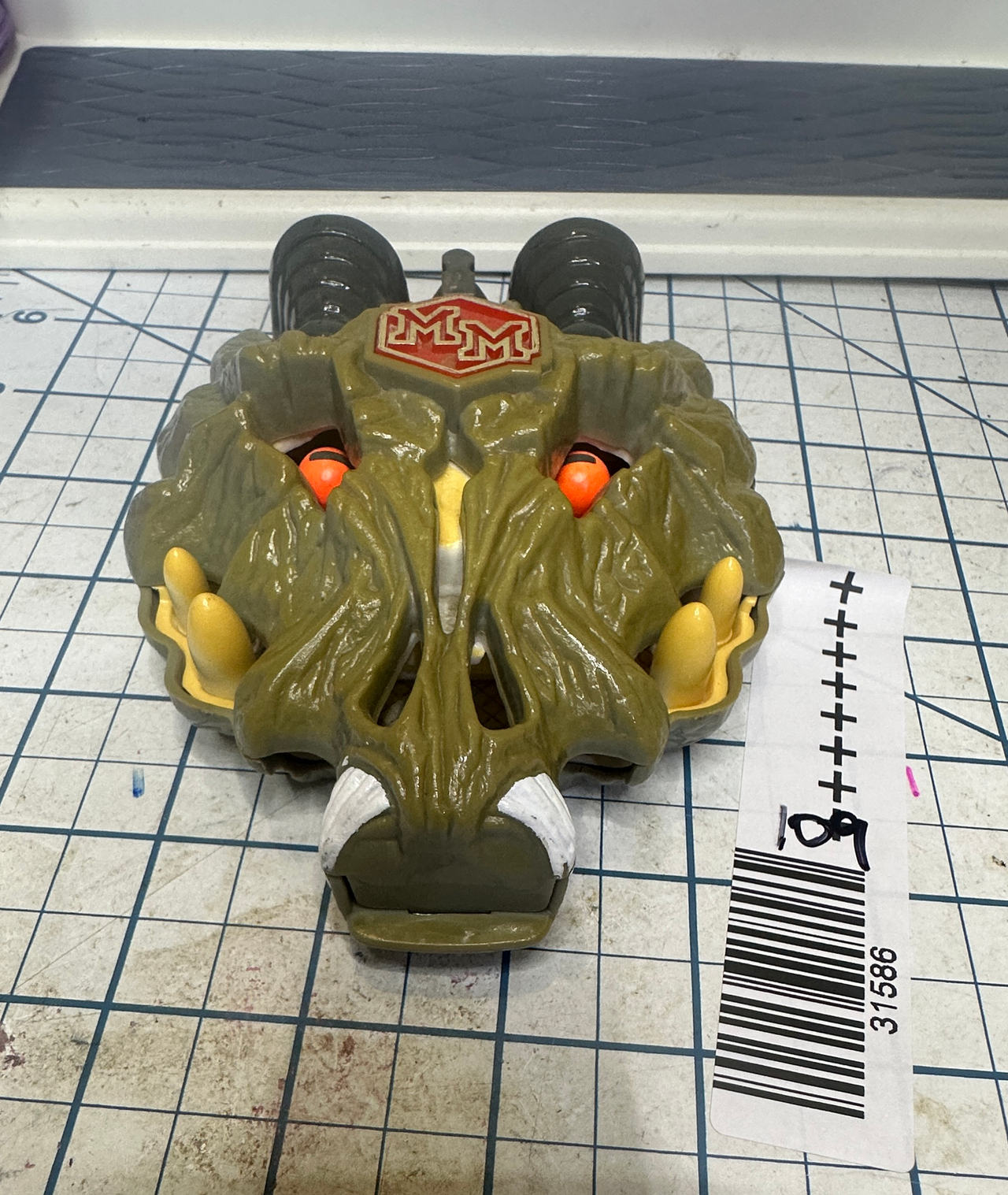 Mighty Max MONSTERIZER vtg micro action figure playset 1990s