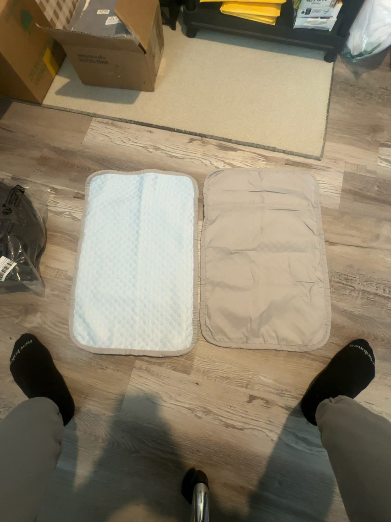 Generic Baby Changing Pad Liner White 2-Pack with pocket on other side