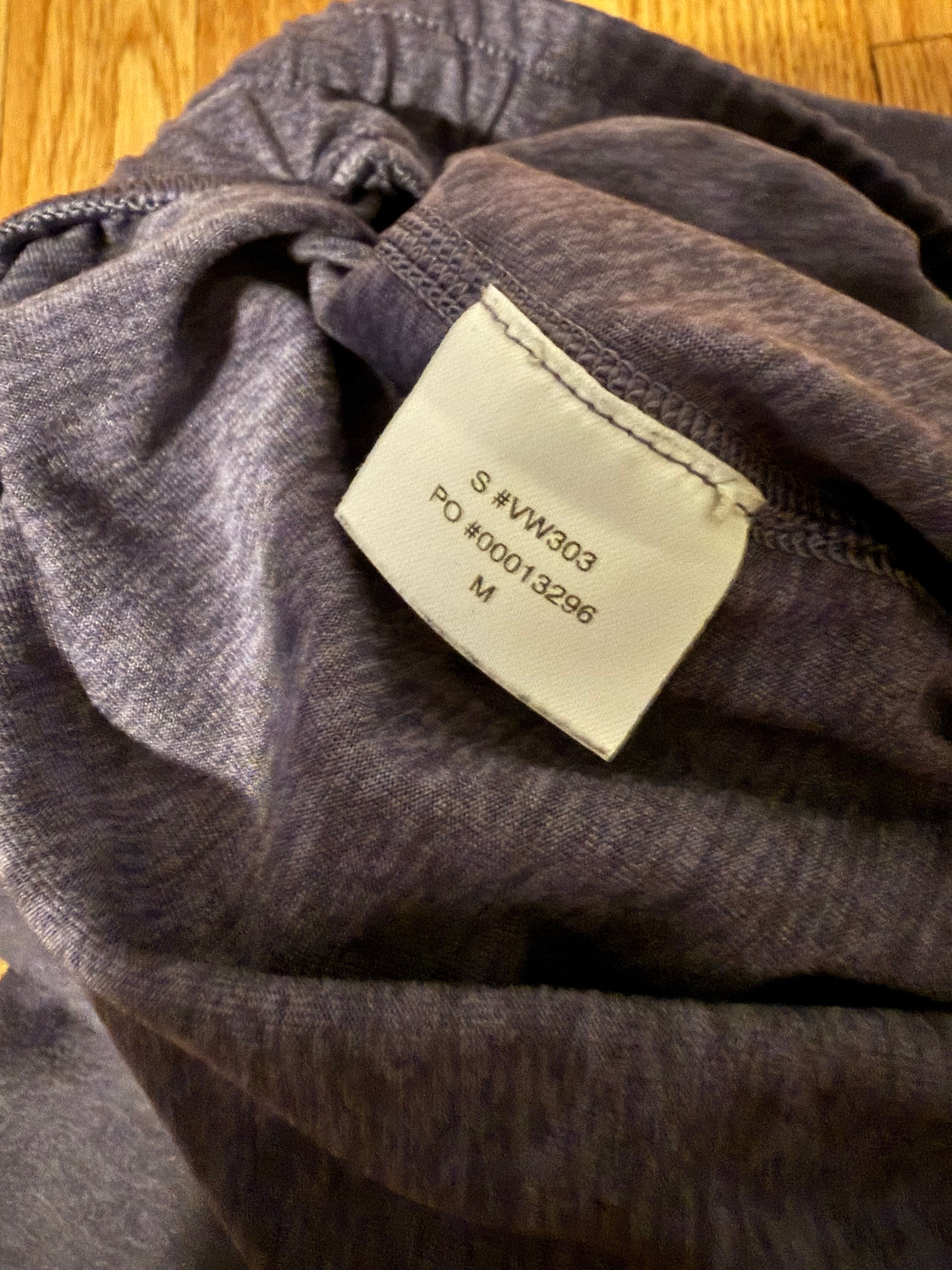 Vuori Jogger Pants - Size M - Image 3