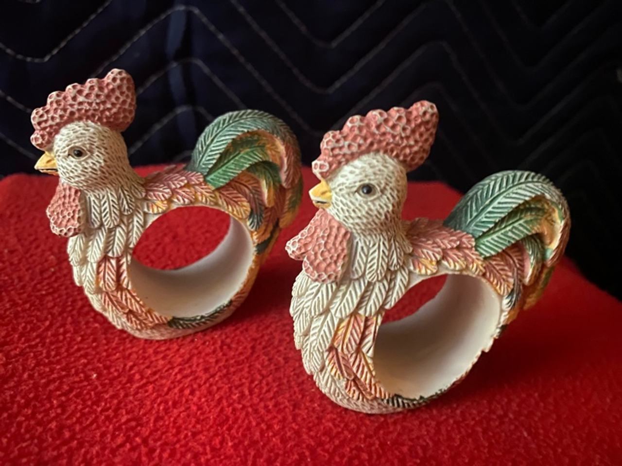 Vintage Resin Rooster Chicken Napkin Ring Holders Set