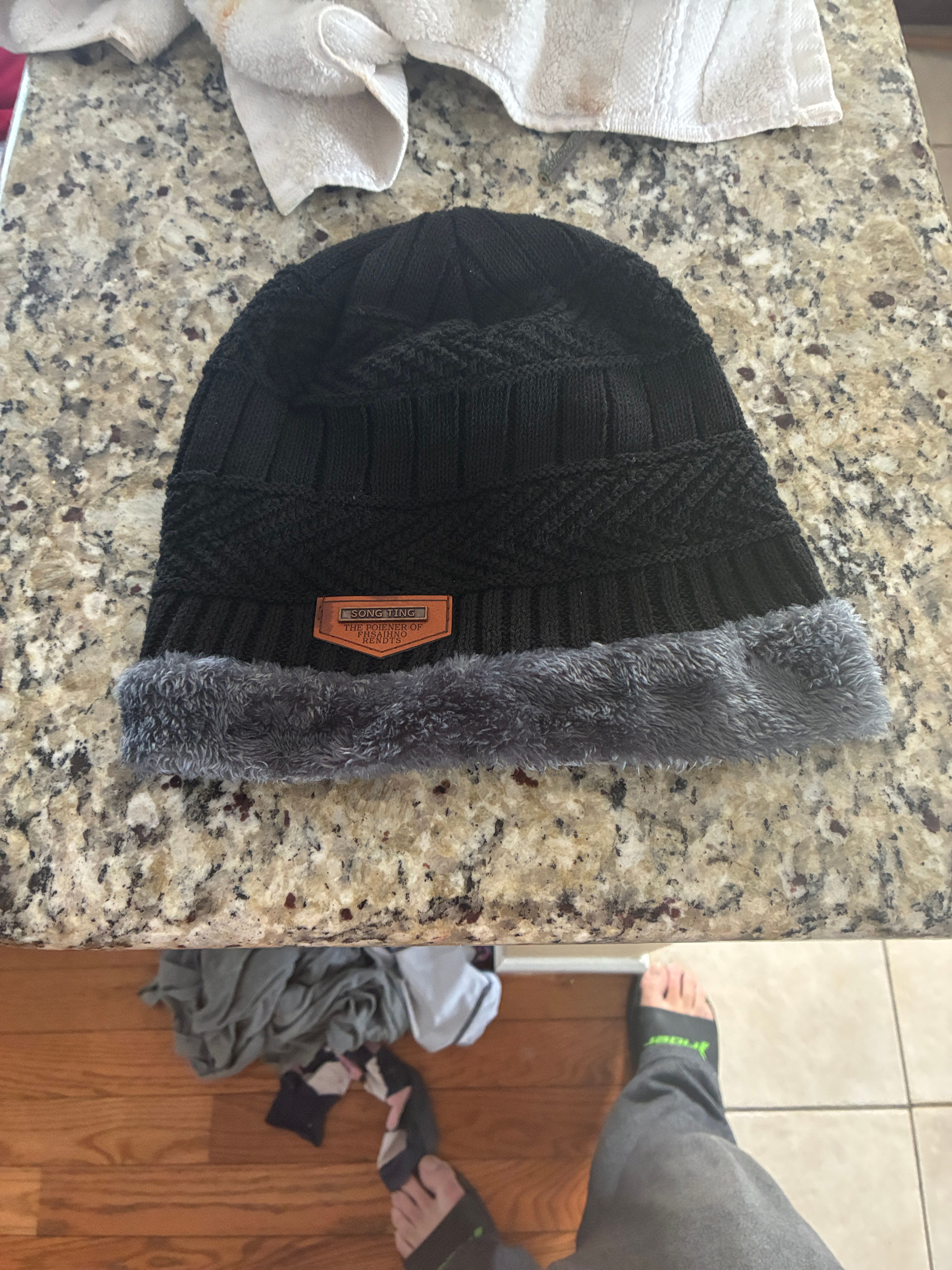 Song Ting Winter Knit Beanie Hat