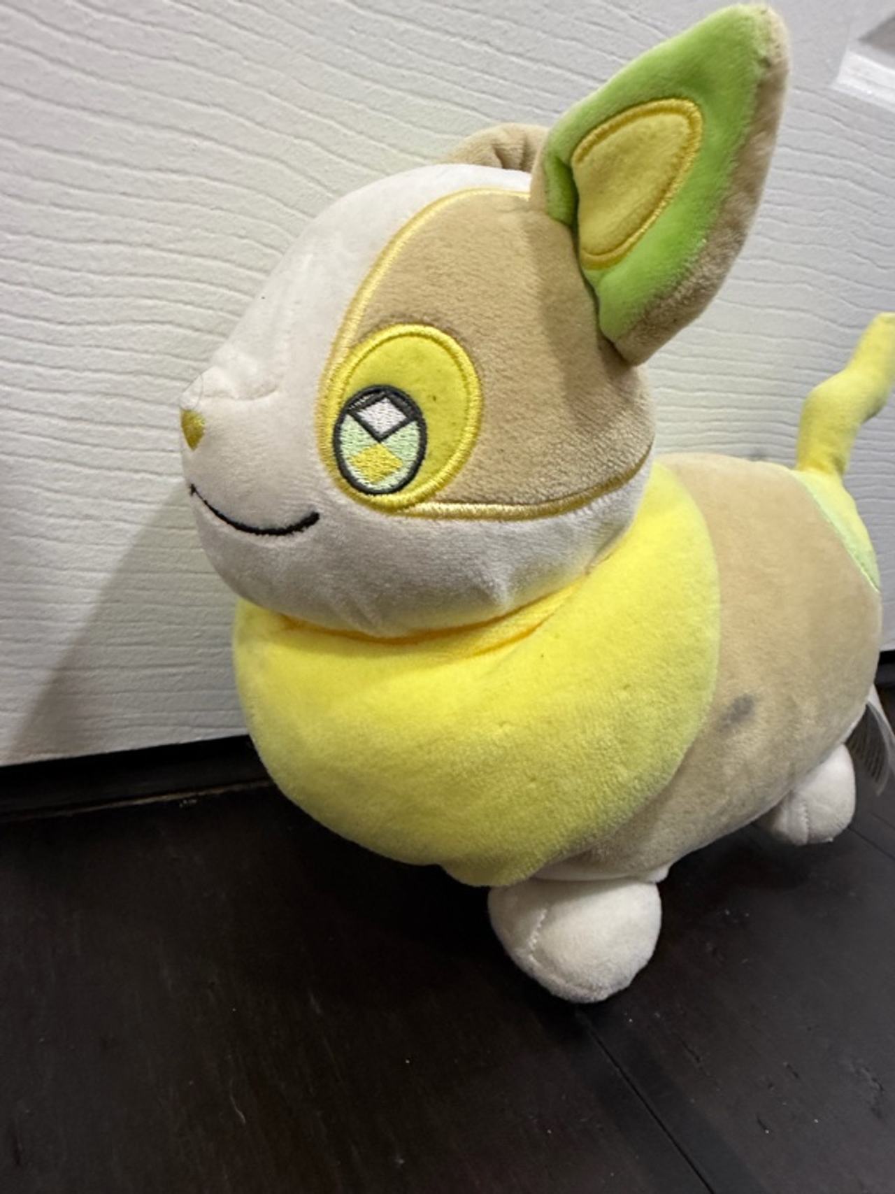 Jazwares Pokemon Yamper Plush 8-inch