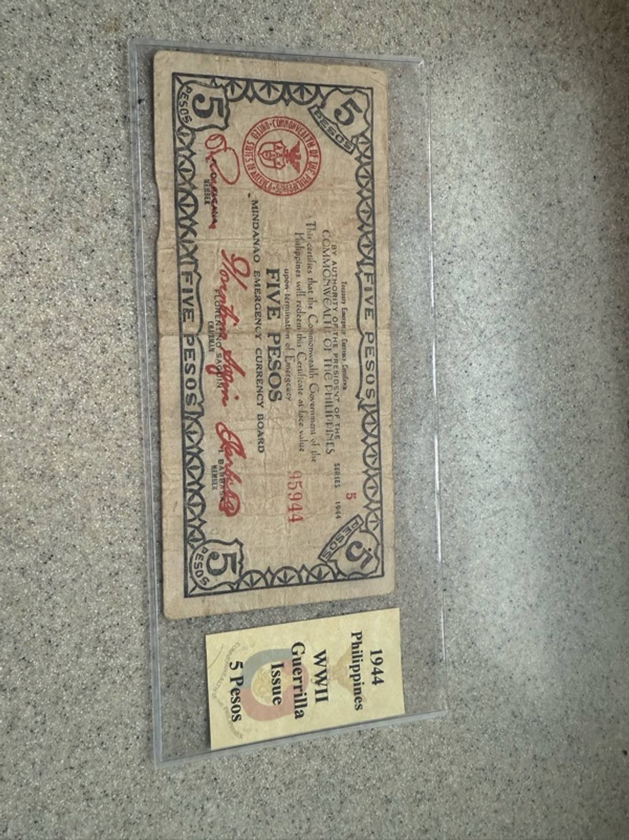 Philippines 5 Peso WWII Guerrilla Banknote