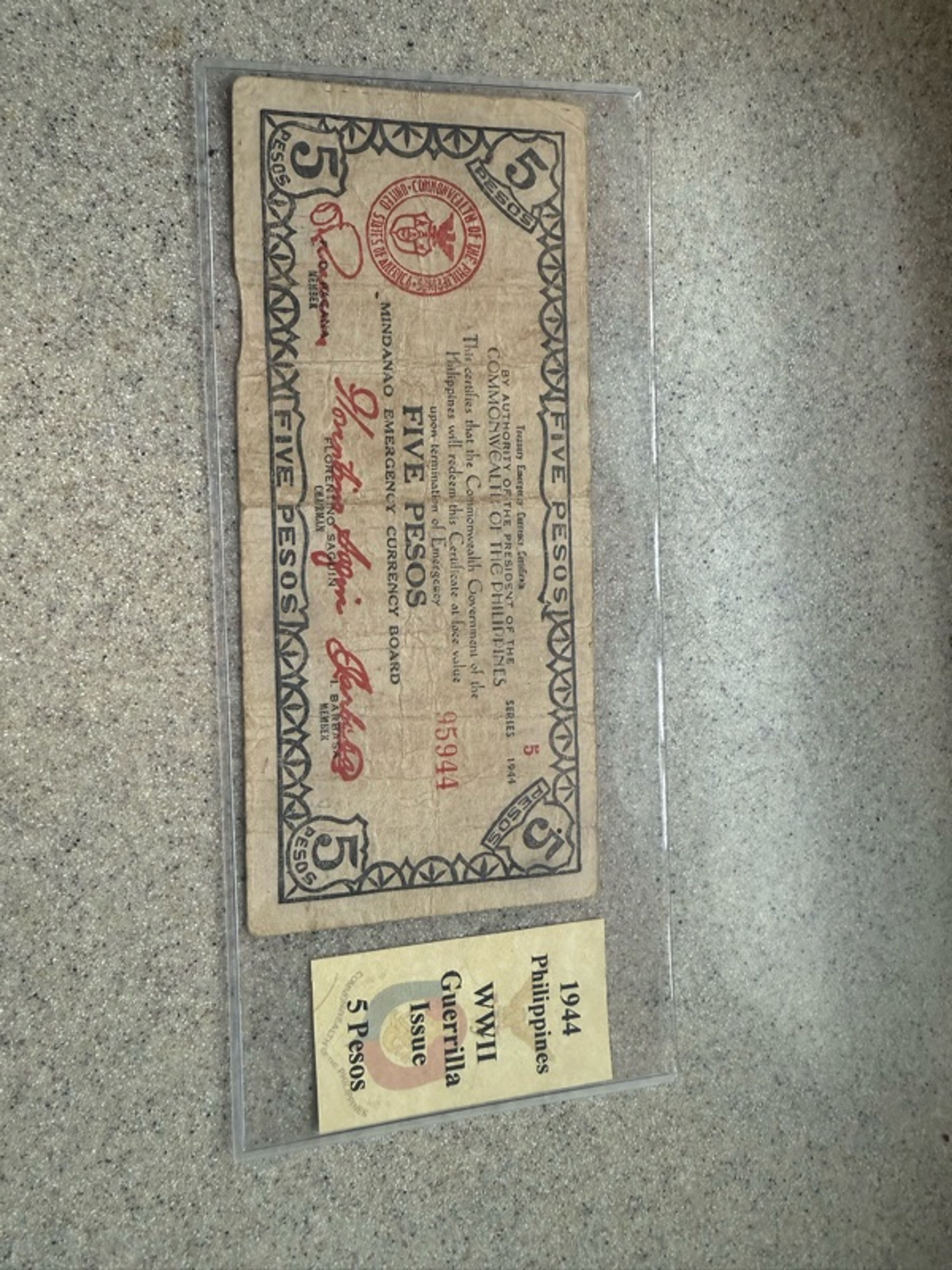 Philippines 5 Peso WWII Guerrilla Banknote