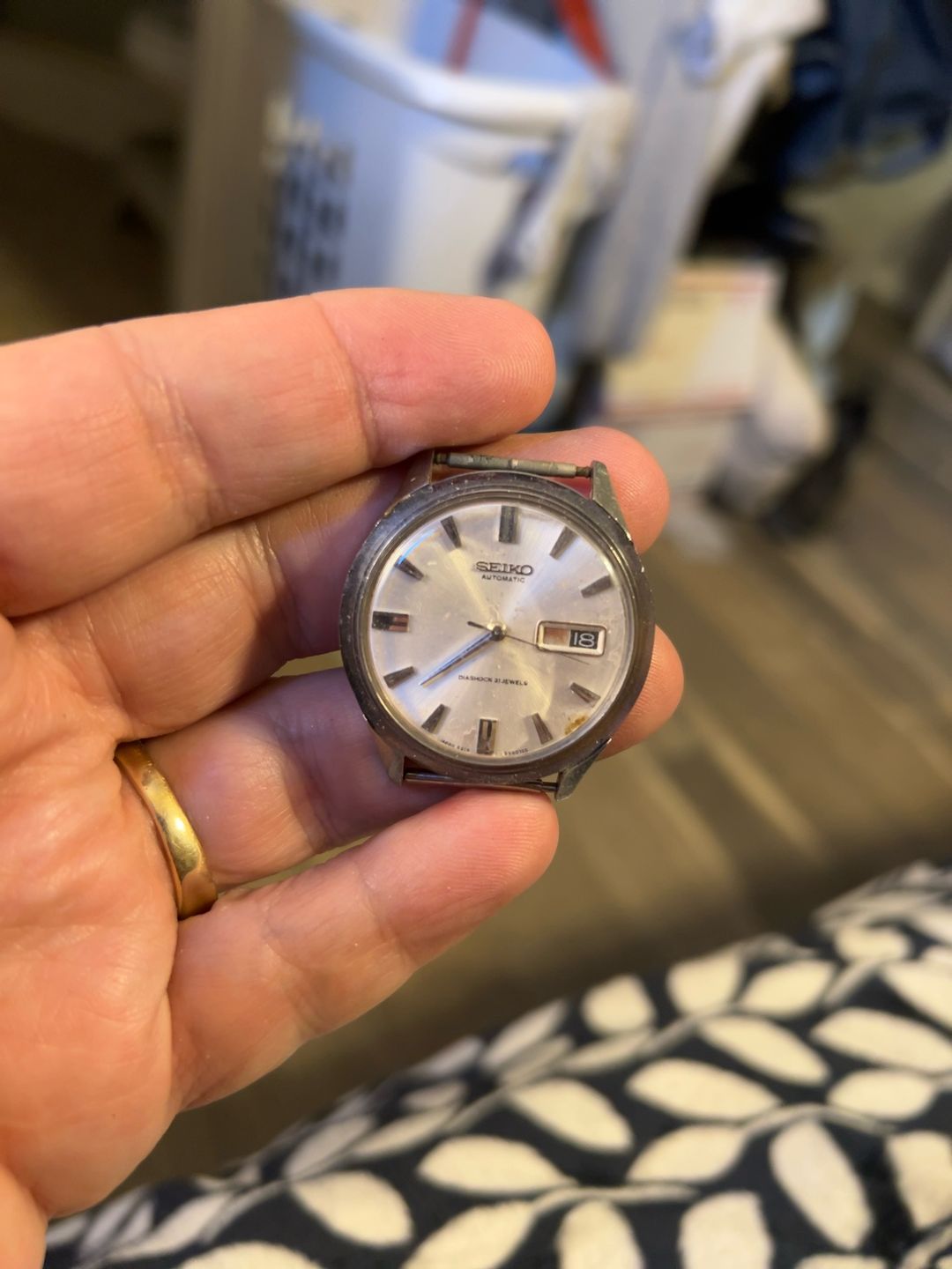 Seiko Sportsmatic 5 Diashock 6619-9990 White Sunburst Dial