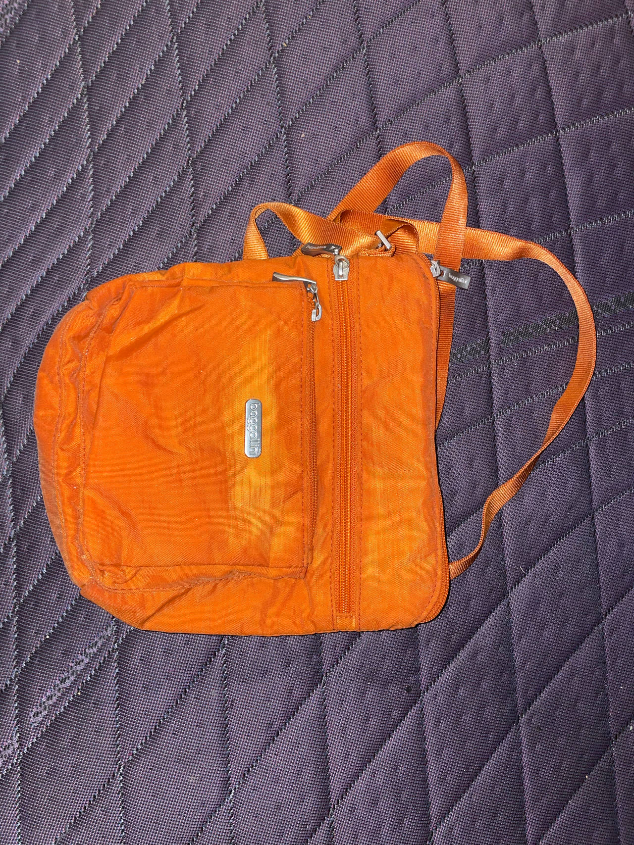 Baggallini Pocket Crossbody Bag