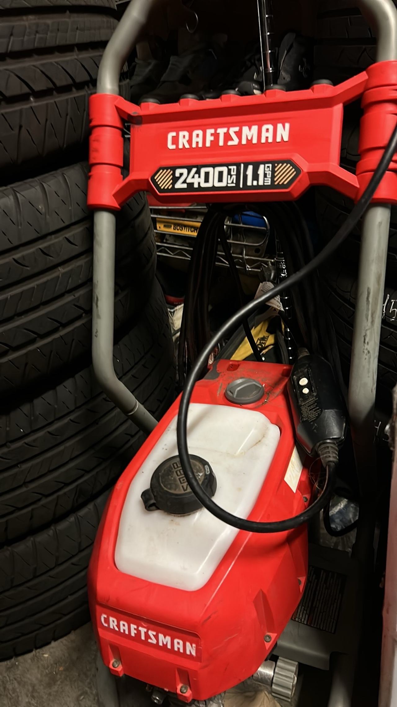 Craftsman Pressure Washer W/ integrated  soap tank. 