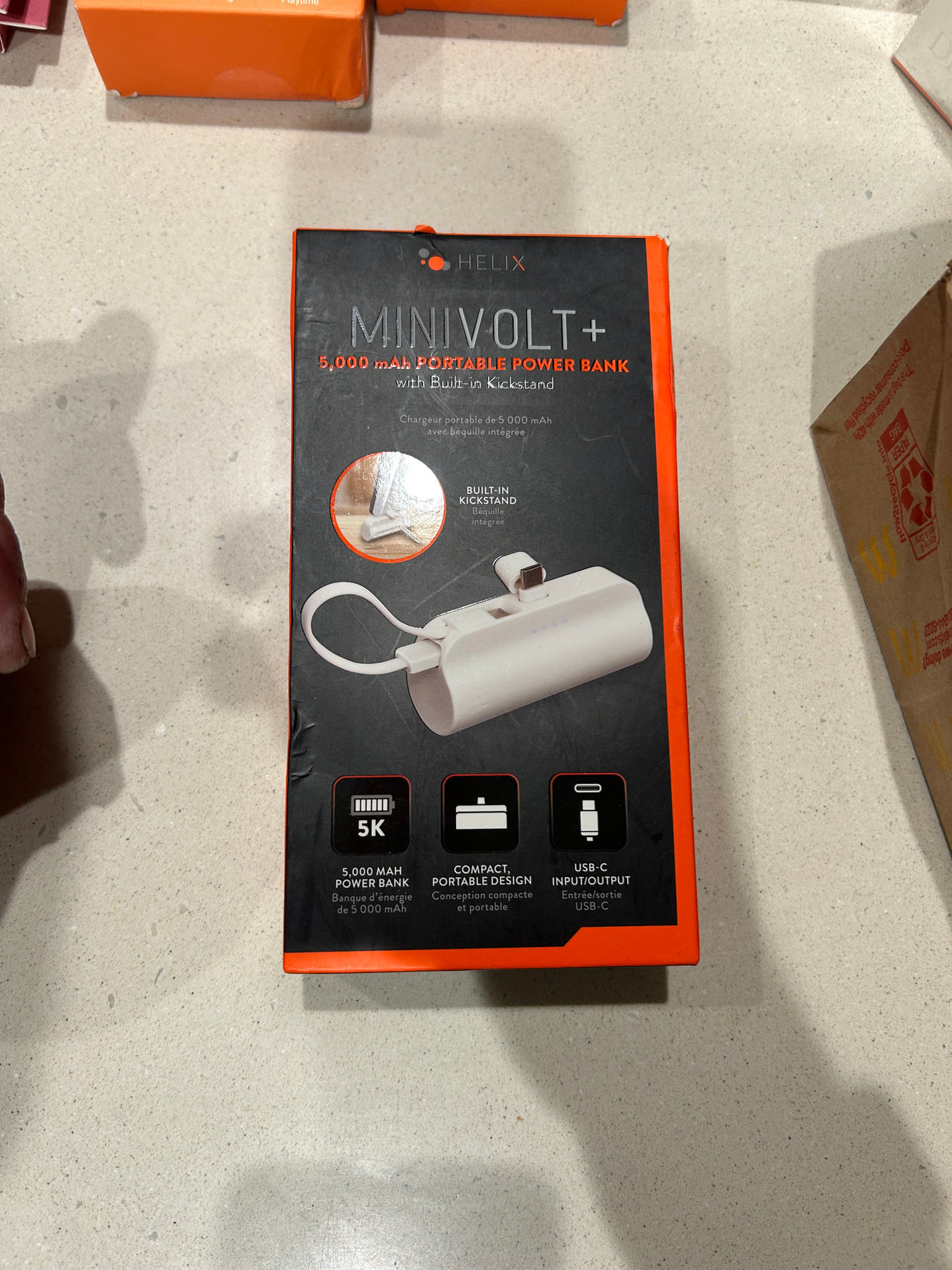 Helix MiniVolt+ 5,000 mAh Portable Power Bank with Built-in Kickstand