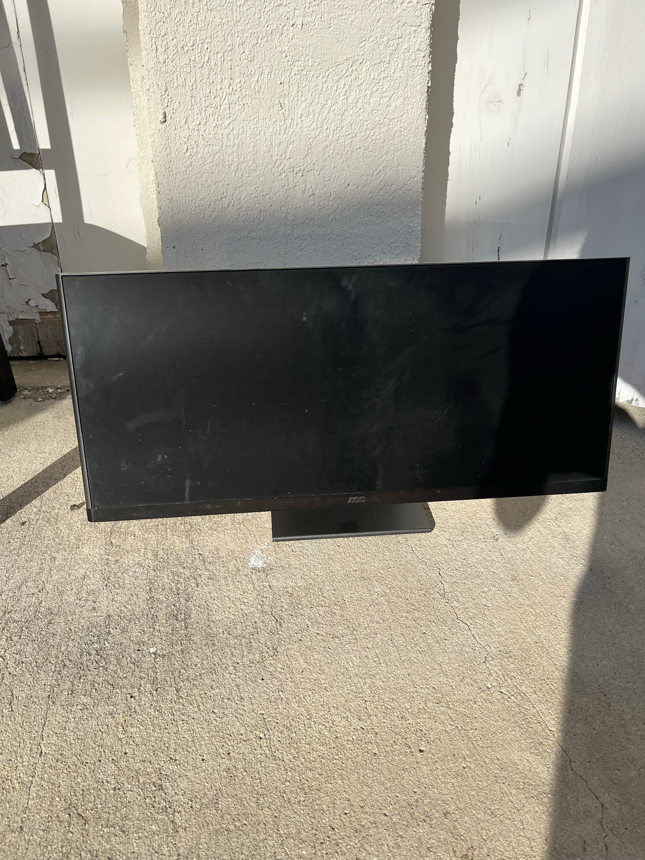 AOC Monitor ultrawide 