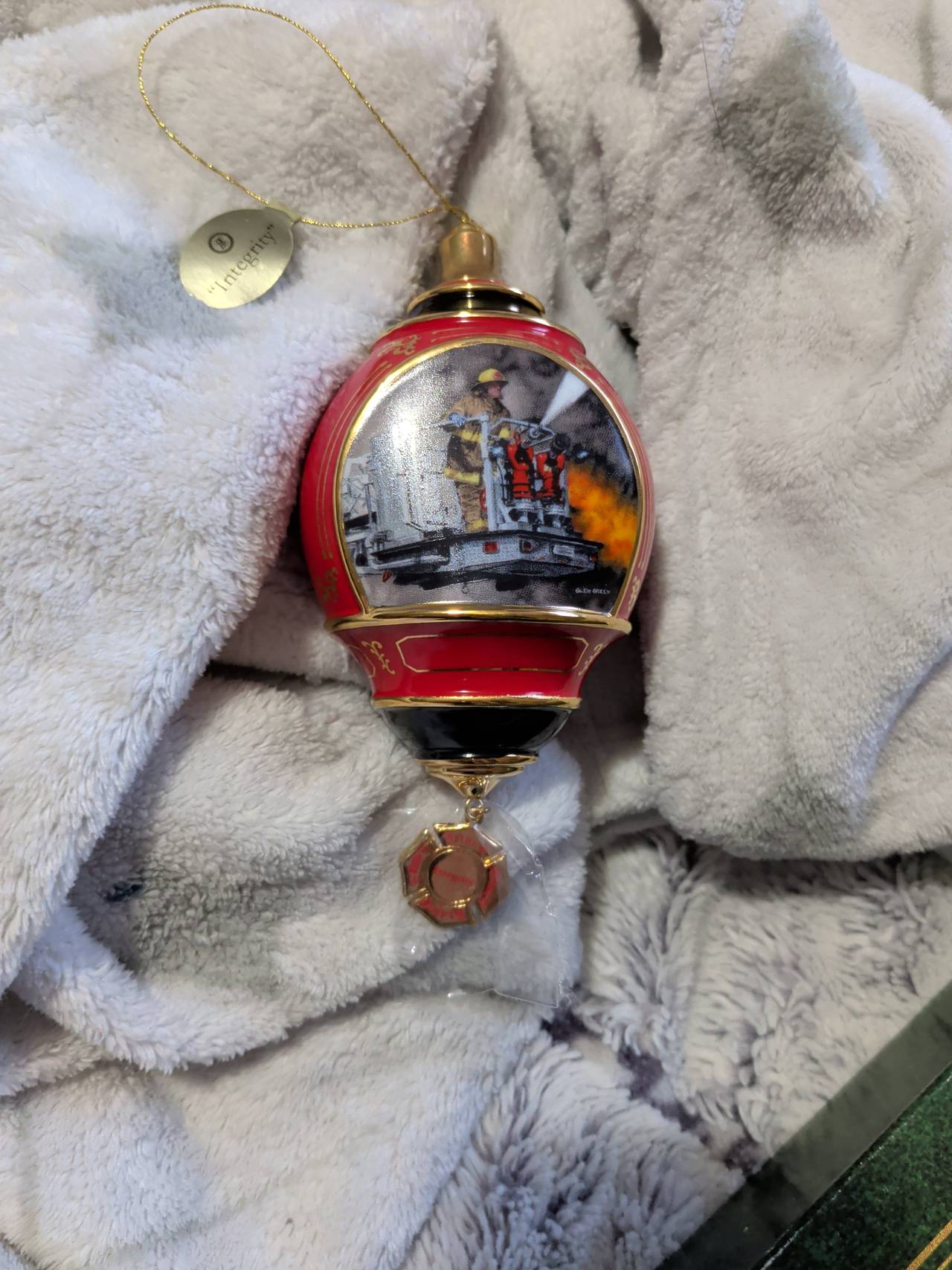 Bradford Editions Heroes of the Brave Firefighter Ornament