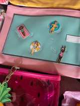 Can't Clutch This Novelty Purse & Clutch Lot - Image 4