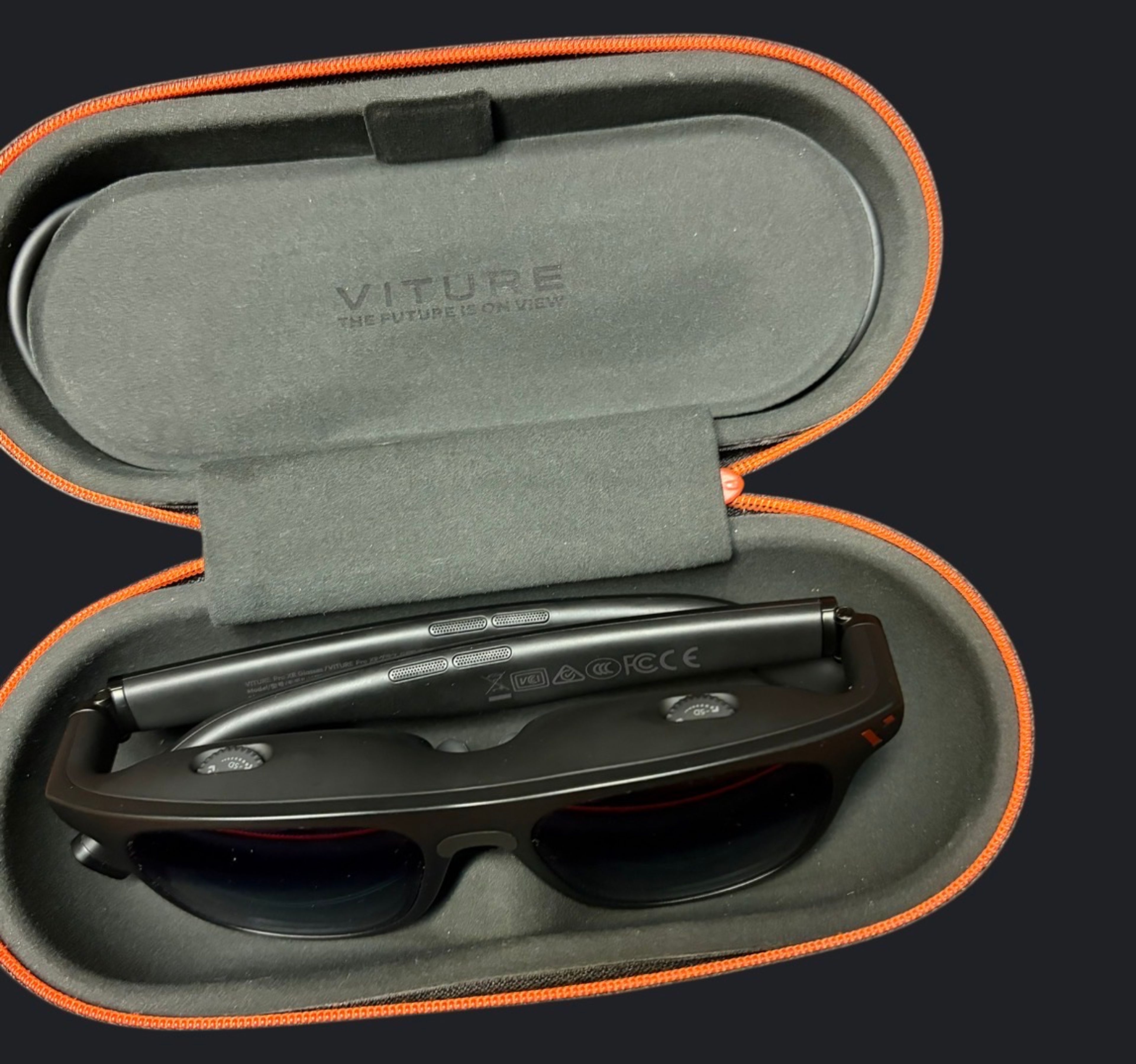 Viture One XR Glasses Jet Black - Image 2