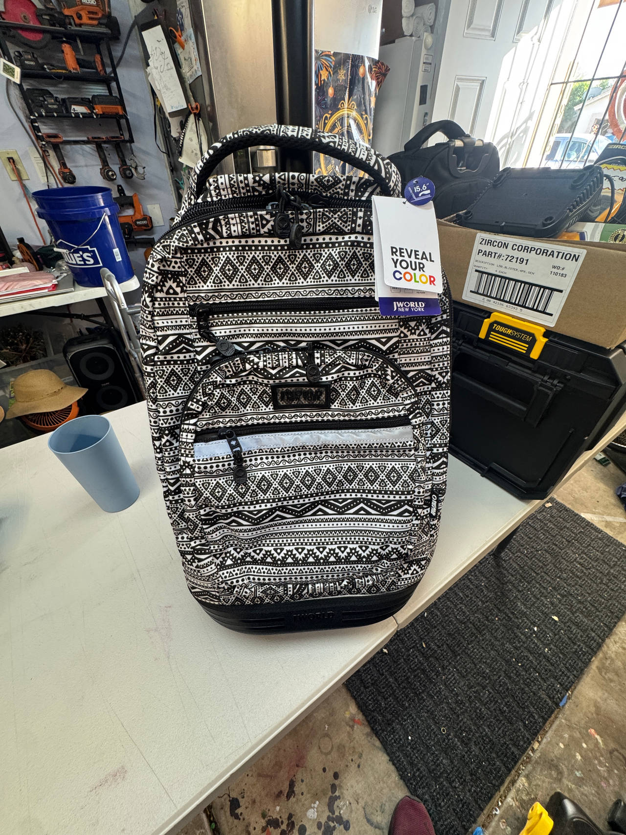 New J World New York Sundance Rolling Backpack
