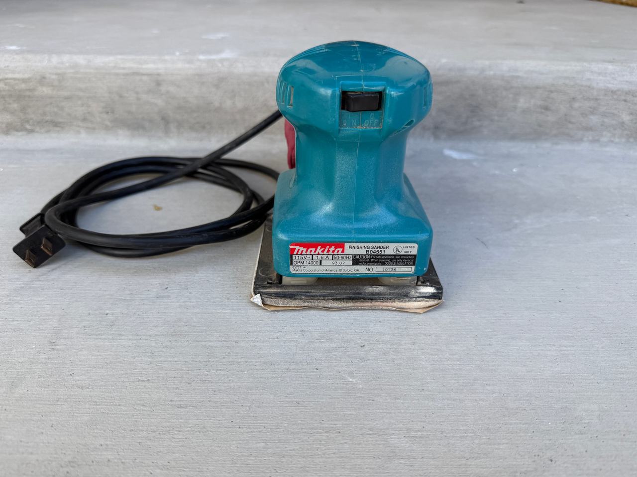 Makita Corded Finishing Sander