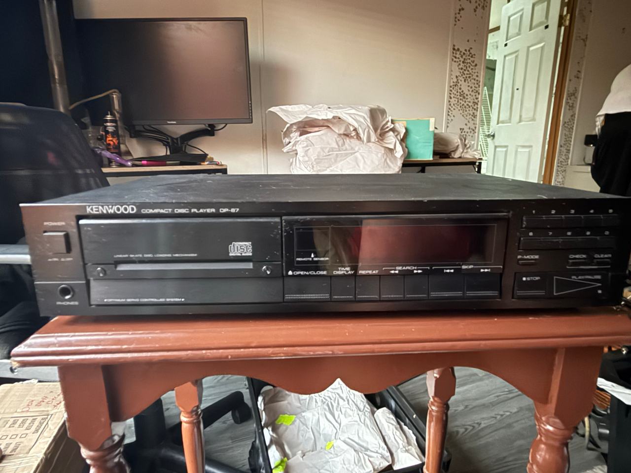 Kenwood Compact Disc Player