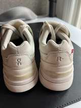 On The Roger Advantage White - Image 2