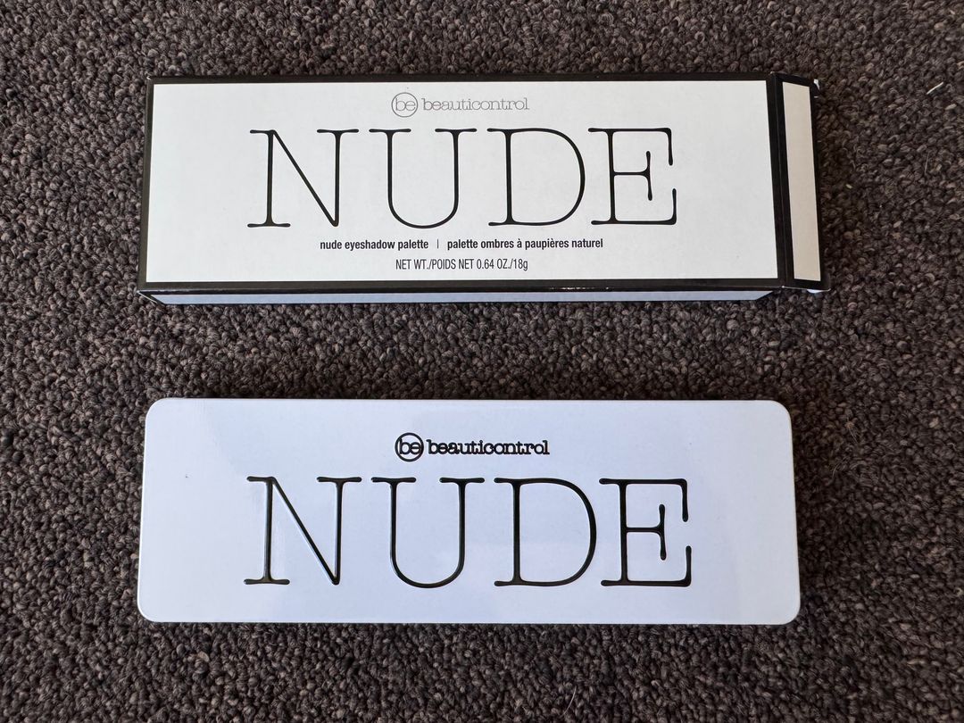 Beauticontrol Nude Eyeshadow Palette ~12 Neutral Colors~