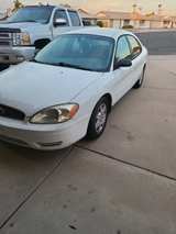 Ford Taurus - Image 2