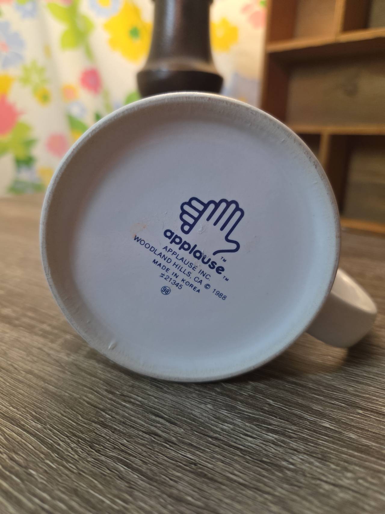 It's Getting to Look A Lot Like Christmas Applause 1988 Mug