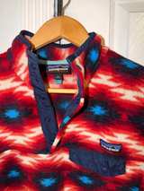 Patagonia Synchilla Snap‑T Fleece Pullover Red Wild Desert Aztec Small S  - Image 4