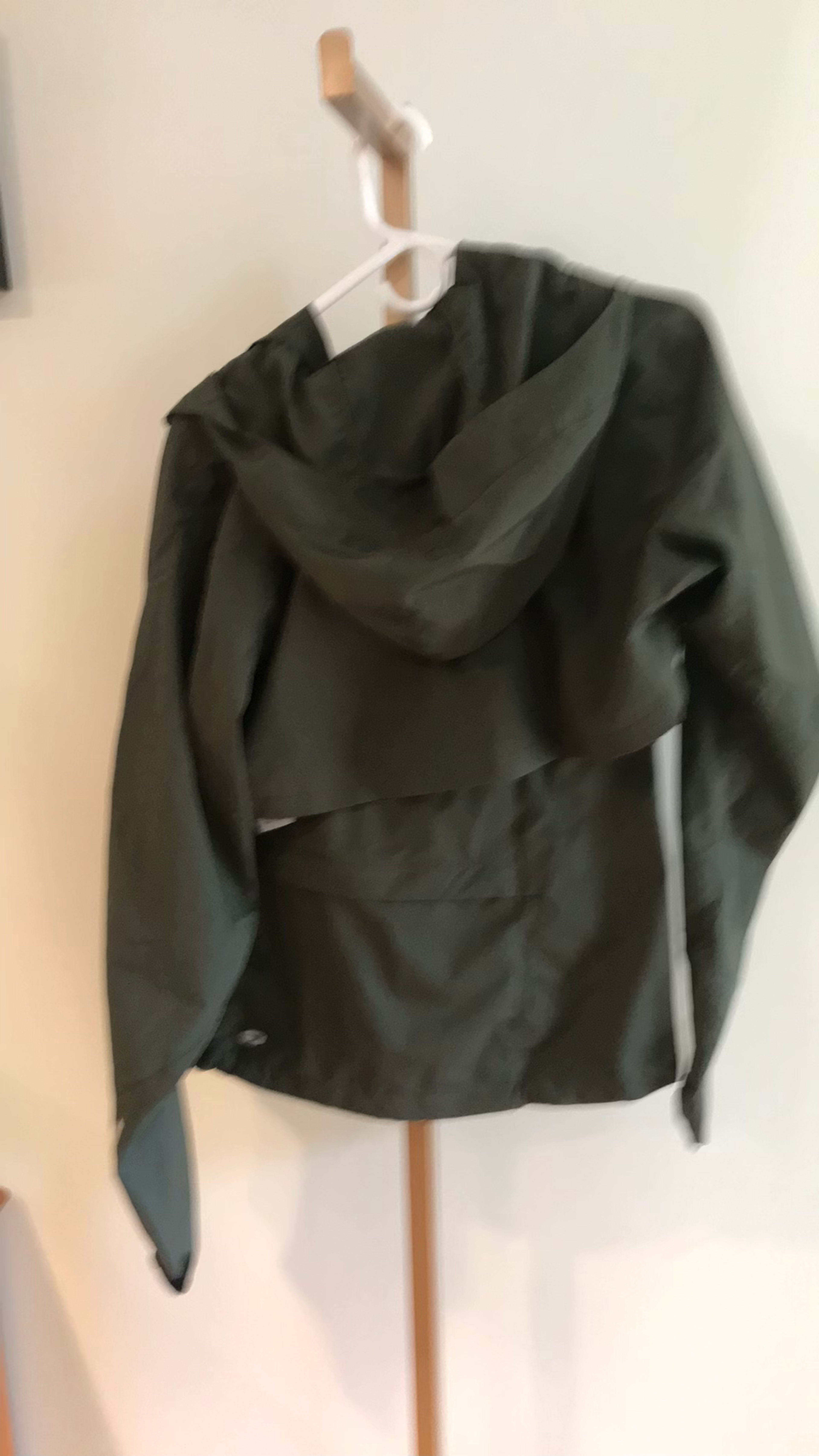 Sugoi Versa II Jacket - Image 3