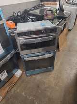 GE 30" Built-In Microwave/Wall Oven Combo PK7800SKSS dented - Image 2