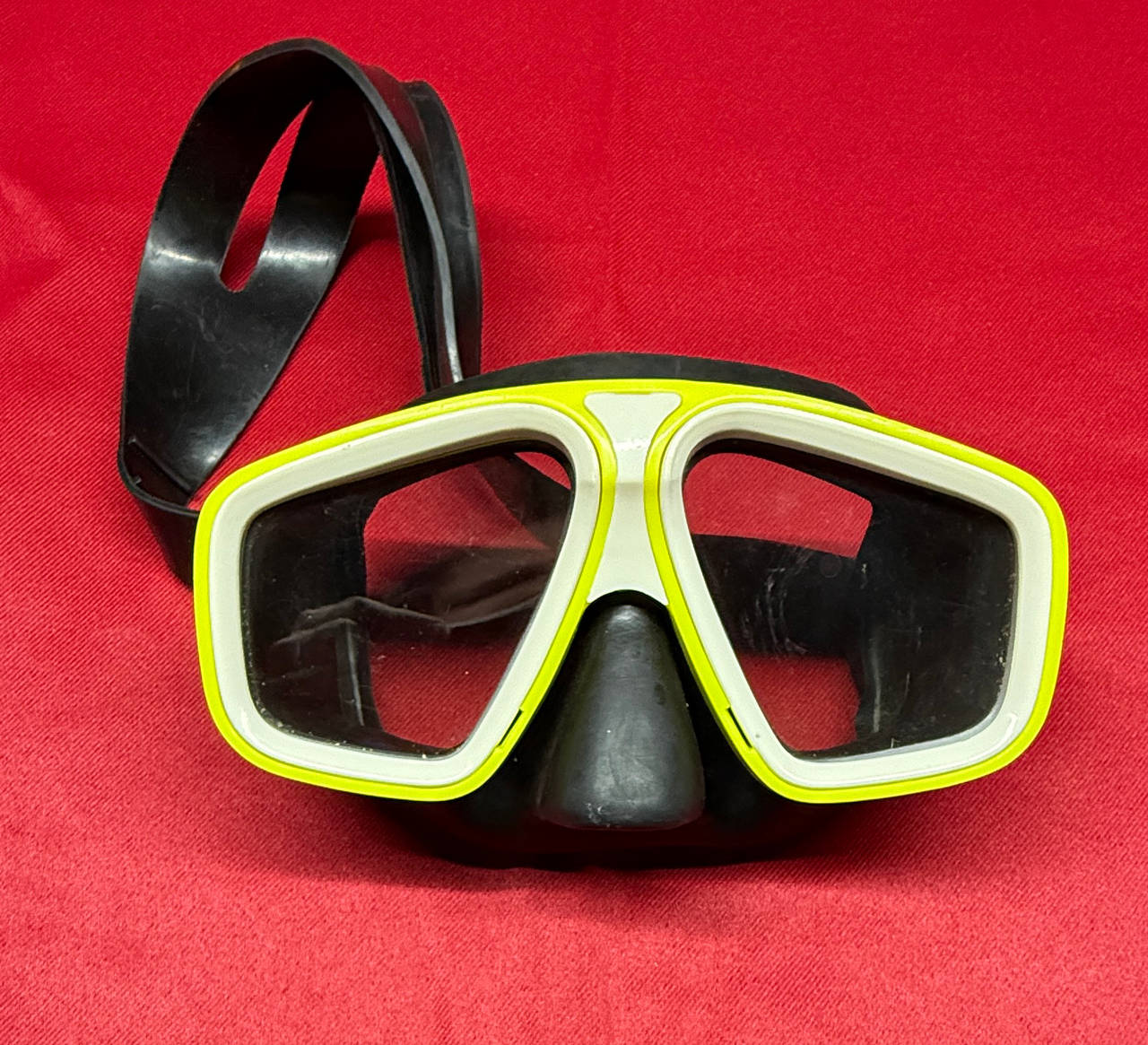 Vintage Style Dual Lens Scuba Diving Mask