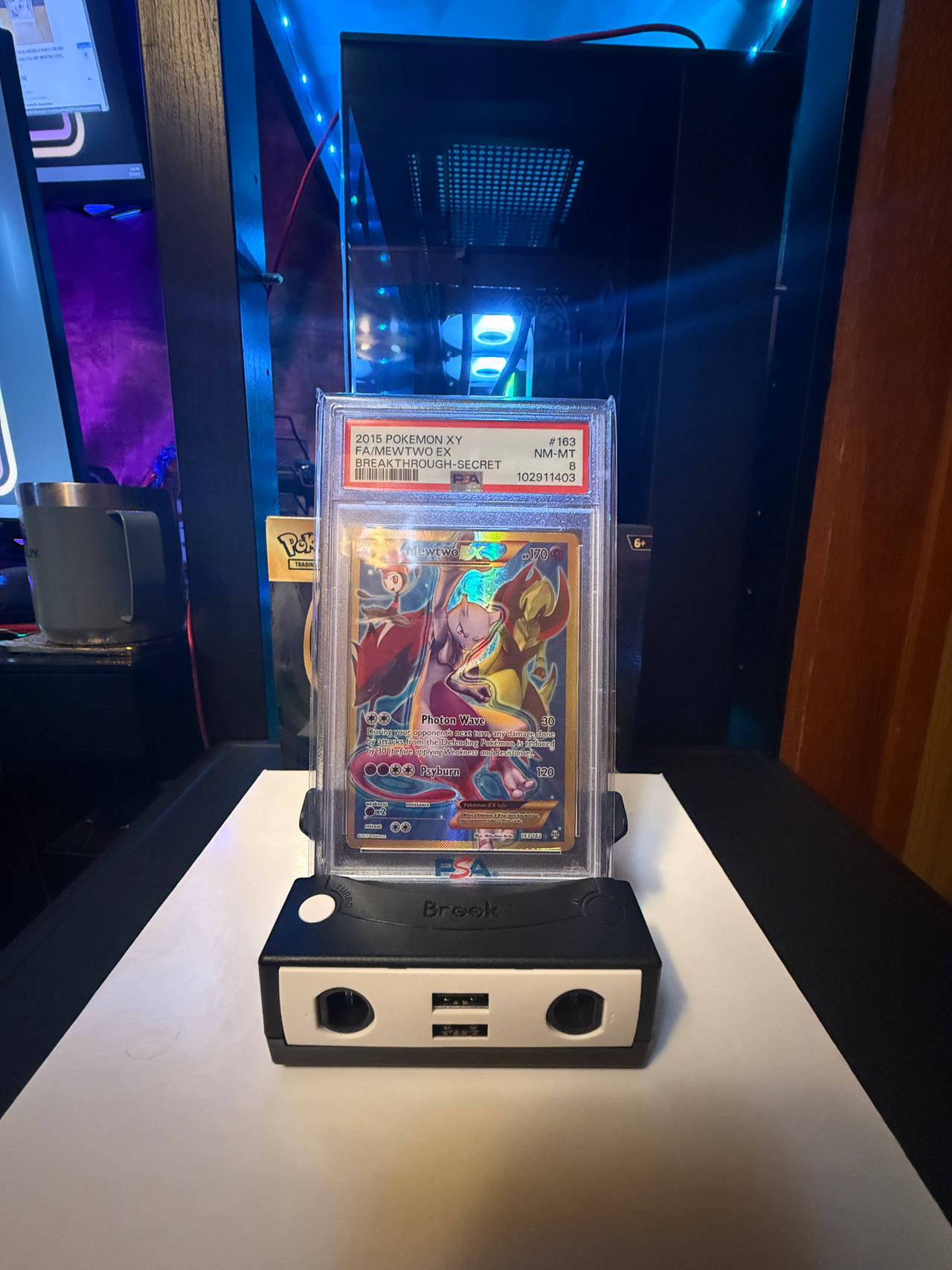 Pokémon TCG: Mewtwo EX (Full Art Secret Rare)