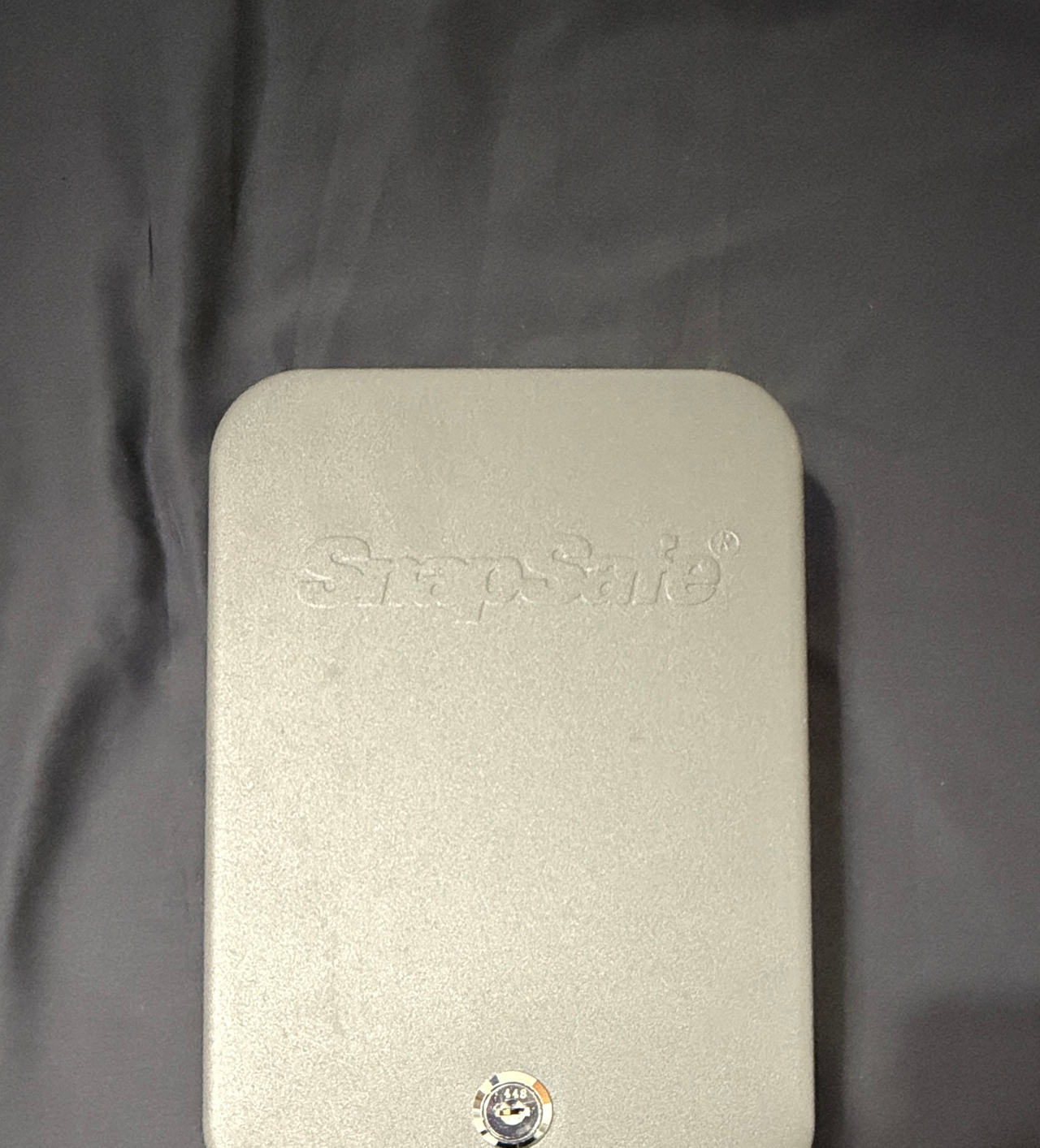 SnapSafe LockBox Large with Key Lock
